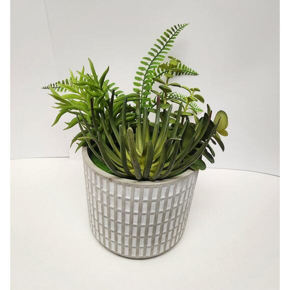 2pc Decorative Geometric Diamond-Shaped Metal Frame Artificial Indoor Plants - Picture 15 of 16